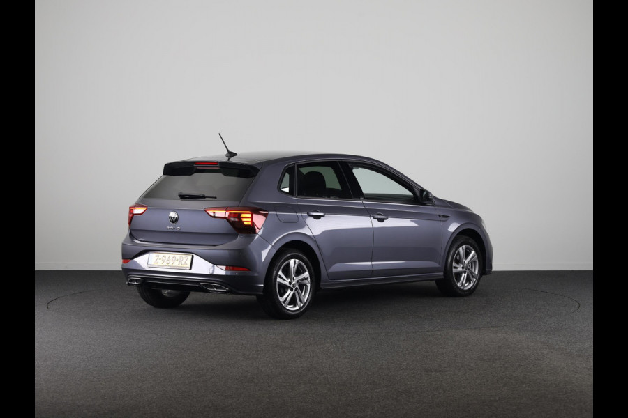 Volkswagen Polo 1.0 TSI R-Line 95 pk Automaat (DSG) | Verlengde garantie | Navigatie | Parkeersensoren | Achteruitrijcamera | Adaptieve cruise control | R-Line |
