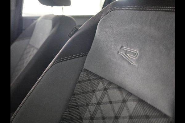 Volkswagen Polo 1.0 TSI R-Line 95 pk Automaat (DSG) | Verlengde garantie | Navigatie | Parkeersensoren | Achteruitrijcamera | Adaptieve cruise control | R-Line |