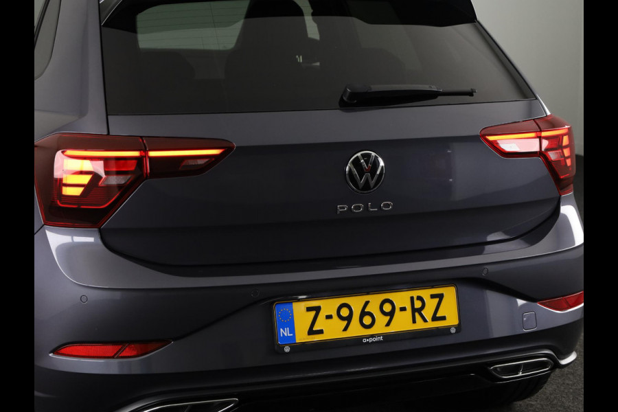 Volkswagen Polo 1.0 TSI R-Line 95 pk Automaat (DSG) | Verlengde garantie | Navigatie | Parkeersensoren | Achteruitrijcamera | Adaptieve cruise control | R-Line |