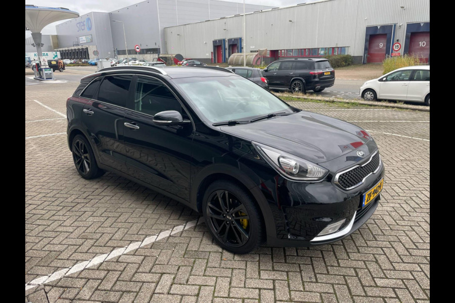 Kia Niro 1.6 GDi Hybrid DynamicLine Sport / Camera