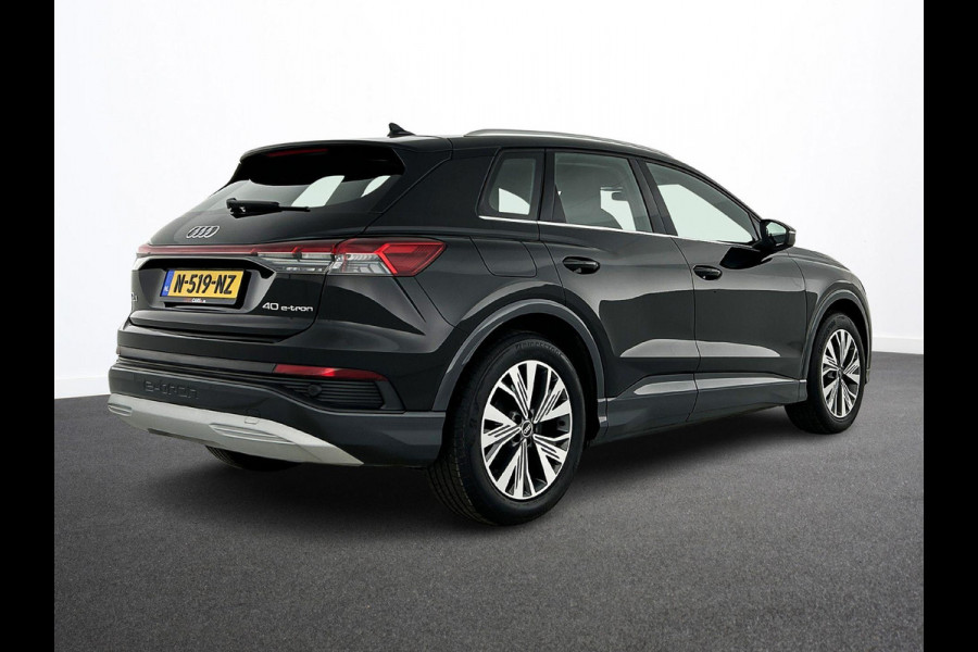 Audi Q4 e-tron 40 Launch edition Advanced 77 kWh Navigatie Apple Carplay/Android Auto Parkeersensoren Cruise Control Elektrische achterklep Ledverlichting Stoelverwarming Virtual Cockpit Climate Control Lichtmetalen velgen