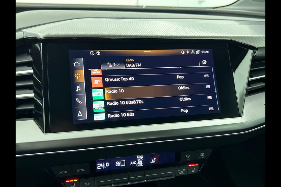 Audi Q4 e-tron 40 Launch edition Advanced 77 kWh Navigatie Apple Carplay/Android Auto Parkeersensoren Cruise Control Elektrische achterklep Ledverlichting Stoelverwarming Virtual Cockpit Climate Control Lichtmetalen velgen