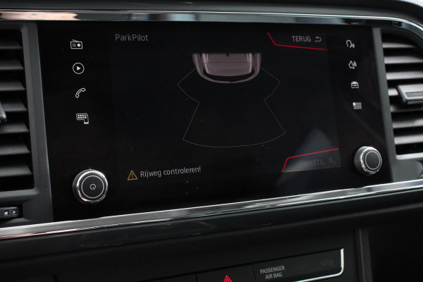 Seat Ateca 1.5 TSI DSG Style Navigatie Apple Carplay/Android Auto Cruise Control Stoelverwarming Elektrische Achterklep Beats Audio