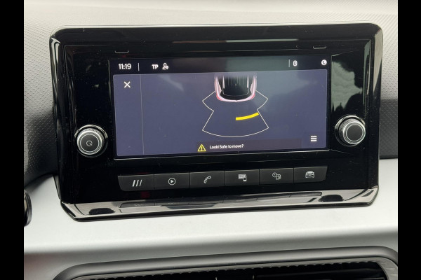 Seat Arona 1.0 TSI Style Business Connect Cruise control Climate control Stoelverwarming Apple / Android Bluetooth Parkeersensor