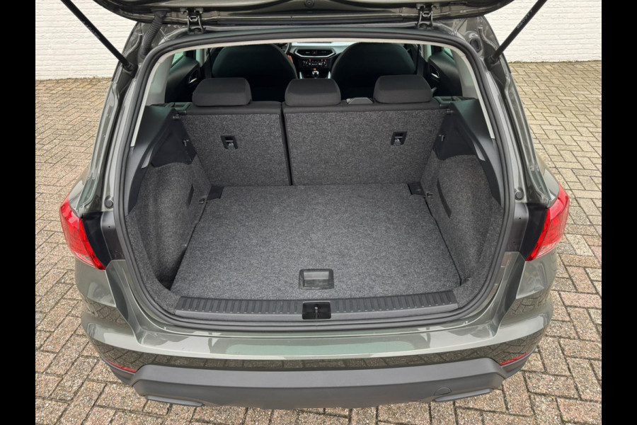 Seat Arona 1.0 TSI Style Business Connect Cruise control Climate control Stoelverwarming Apple / Android Bluetooth Parkeersensor