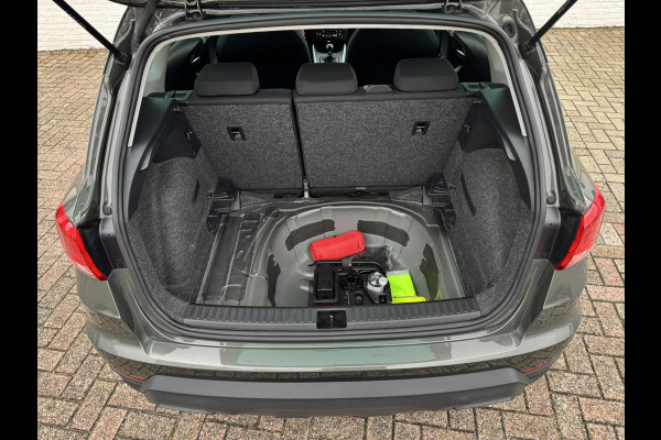 Seat Arona 1.0 TSI Style Business Connect Cruise control Climate control Stoelverwarming Apple / Android Bluetooth Parkeersensor