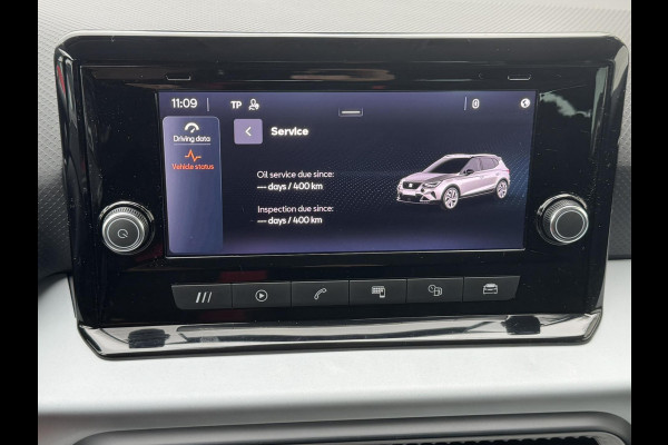 Seat Arona 1.0 TSI Style Business Connect Cruise control Climate control Stoelverwarming Apple / Android Bluetooth Parkeersensor