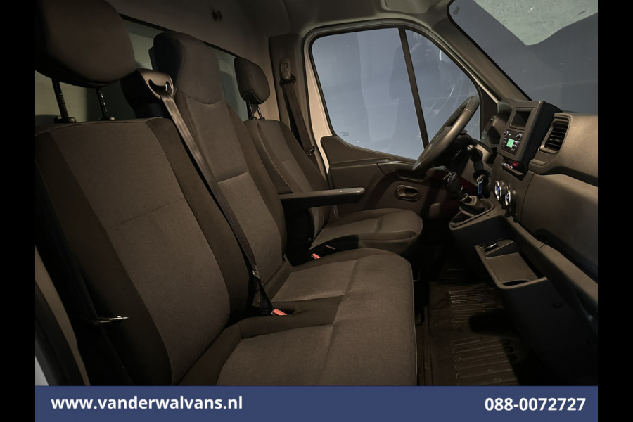 Renault Master 2.3 dCi 145pk Bakwagen Laadklep Euro6 Airco | LED Bijrijdersbank, 20.5m3 KUUB, Bluetooth-telefonie Renault Master 2.3 dCi 145pk Bakwagen Laadklep Euro6 Airco | LED Bijrijdersbank, 20.5m3 KUUB, Bluetooth-telefonie