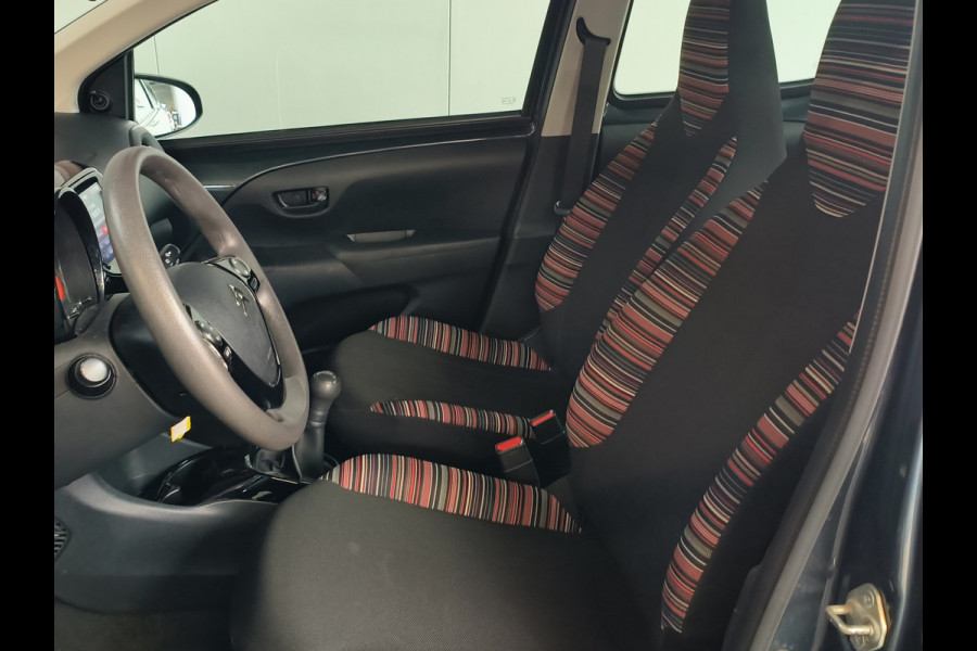 Citroën C1 1.0 VTi Feel uit 2020 Rijklaar + 12 maanden Bovag-garantie Henk Jongen Auto's in Helmond,  al 50 jaar service zoals 't hoort!