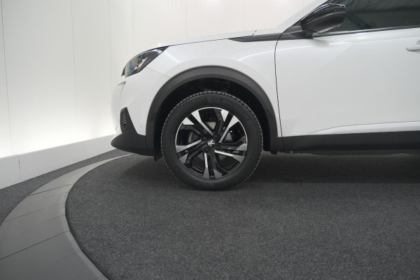 Peugeot 2008 PureTech 102 Allure Pack | Allseason Banden | Parkeersensoren | Apple Carplay Peugeot 2008 PureTech 102 Allure Pack | Allseason Banden | Parkeersensoren | Apple Carplay