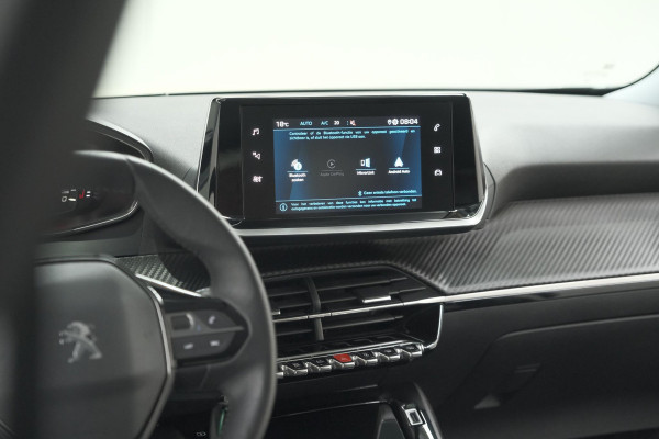 Peugeot 2008 PureTech 102 Allure Pack | Allseason Banden | Parkeersensoren | Apple Carplay Peugeot 2008 PureTech 102 Allure Pack | Allseason Banden | Parkeersensoren | Apple Carplay