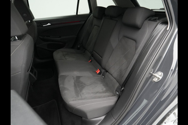 Volkswagen GOLF Variant 1.0 TSI Life Business Navigatie Stoel/stuurverwarming Parkassist Sideassist Pdc Acc 201 Volkswagen GOLF Variant 1.0 TSI Life Business Navigatie Stoel/stuurverwarming Parkassist Sideassist Pdc Acc 201