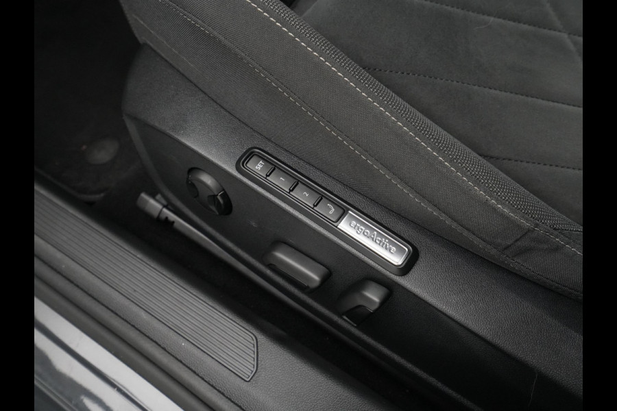 Volkswagen GOLF Variant 1.0 TSI Life Business Navigatie Stoel/stuurverwarming Parkassist Sideassist Pdc Acc 201 Volkswagen GOLF Variant 1.0 TSI Life Business Navigatie Stoel/stuurverwarming Parkassist Sideassist Pdc Acc 201
