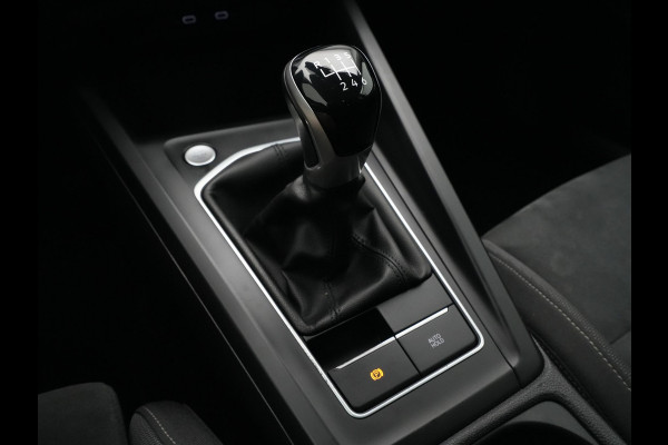 Volkswagen GOLF Variant 1.0 TSI Life Business Navigatie Stoel/stuurverwarming Parkassist Sideassist Pdc Acc 201 Volkswagen GOLF Variant 1.0 TSI Life Business Navigatie Stoel/stuurverwarming Parkassist Sideassist Pdc Acc 201