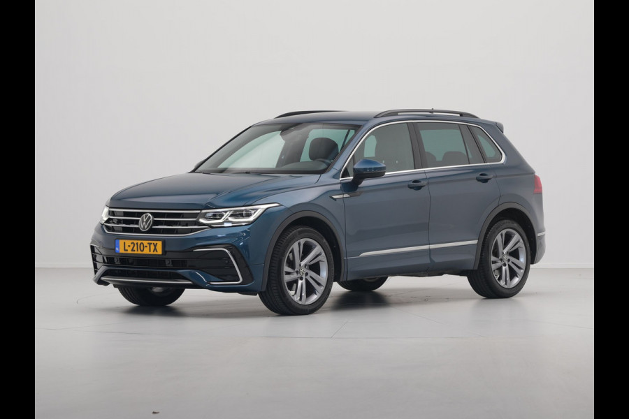 Volkswagen Tiguan 1.5 TSI 150pk DSG R-Line Navigatie Wegkl. trekhaak Acc Elek. kofferklep 276 Volkswagen Tiguan 1.5 TSI 150pk DSG R-Line Navigatie Wegkl. trekhaak Acc Elek. kofferklep 276