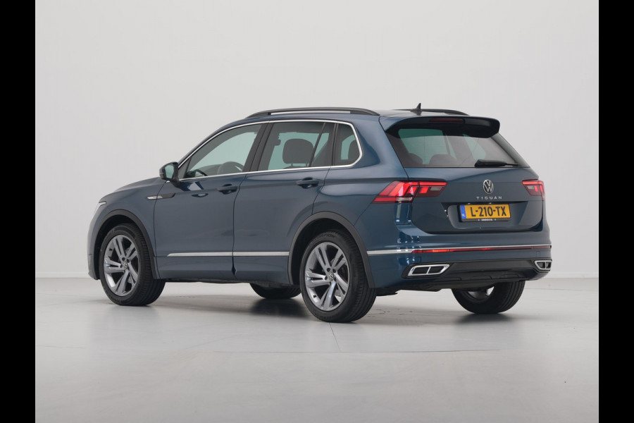 Volkswagen Tiguan 1.5 TSI 150pk DSG R-Line Navigatie Wegkl. trekhaak Acc Elek. kofferklep 276 Volkswagen Tiguan 1.5 TSI 150pk DSG R-Line Navigatie Wegkl. trekhaak Acc Elek. kofferklep 276