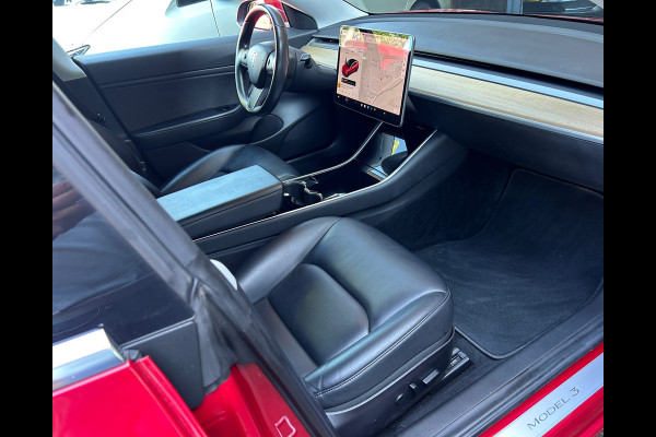 Tesla Model 3 Long Range AWD 75 kWh Rijklaarprijs! Tesla Model 3 Long Range AWD 75 kWh Rijklaarprijs!