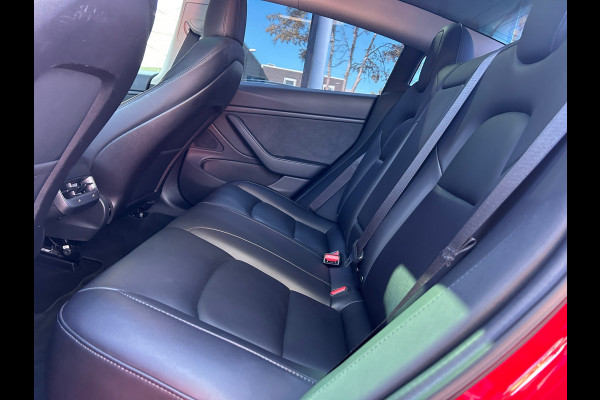 Tesla Model 3 Long Range AWD 75 kWh Rijklaarprijs! Tesla Model 3 Long Range AWD 75 kWh Rijklaarprijs!