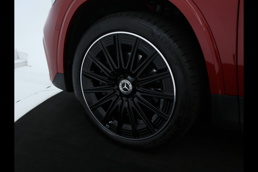 Mercedes-Benz GLA 250 e AMG Nightpakket Face Lift | Memory | Keyless Go | Stoel- en Stuurverwarming | Car Play | Sfeerverlichting | Inclusief 24 maanden Mercedes-Benz Certified garantie voor Europa.