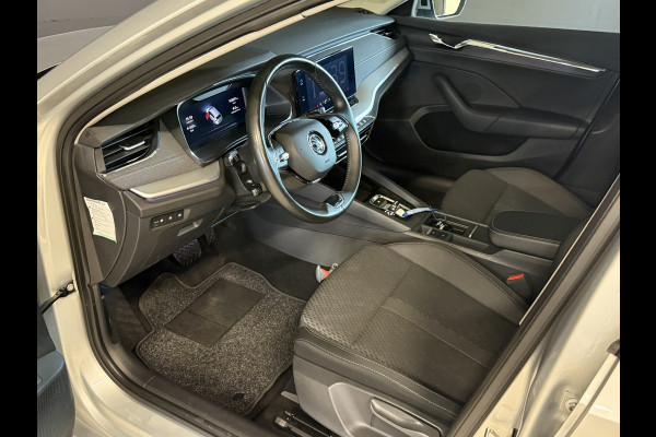 Škoda Octavia Combi 1.0 e-TSI Business Edition Plus | Camera | Dodehoeksensoren | Apple carplay Škoda Octavia Combi 1.0 e-TSI Business Edition Plus | Camera | Dodehoeksensoren | Apple carplay