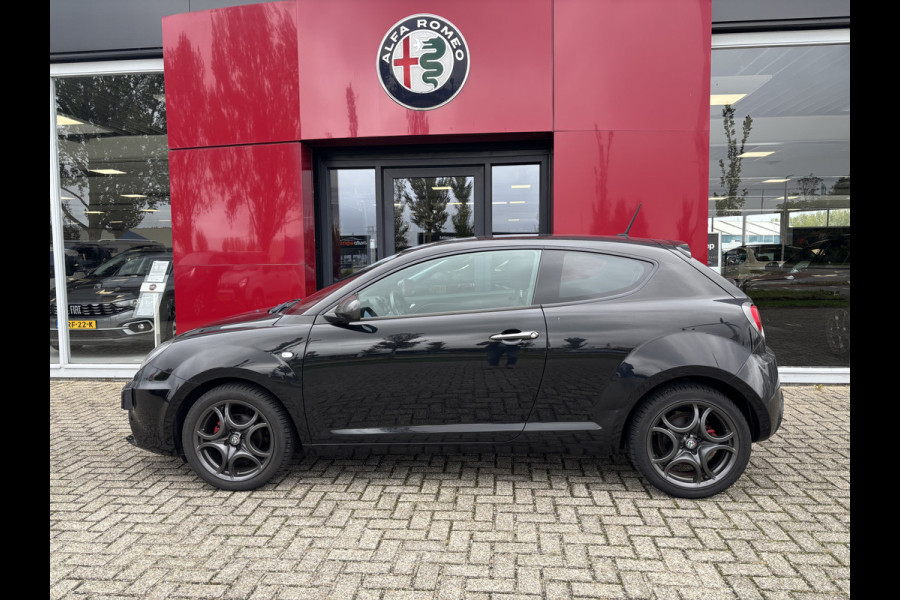 Alfa Romeo MiTo TwinAir | 17" Velgen | Navigatie | Cruise Control Let op auto niet altijd aanwezig