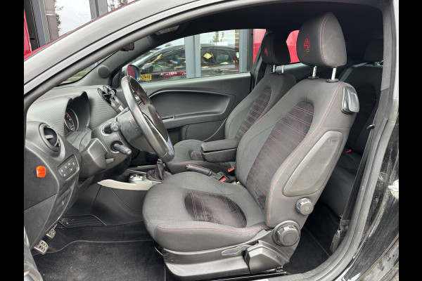 Alfa Romeo MiTo TwinAir | 17" Velgen | Navigatie | Cruise Control Let op auto niet altijd aanwezig