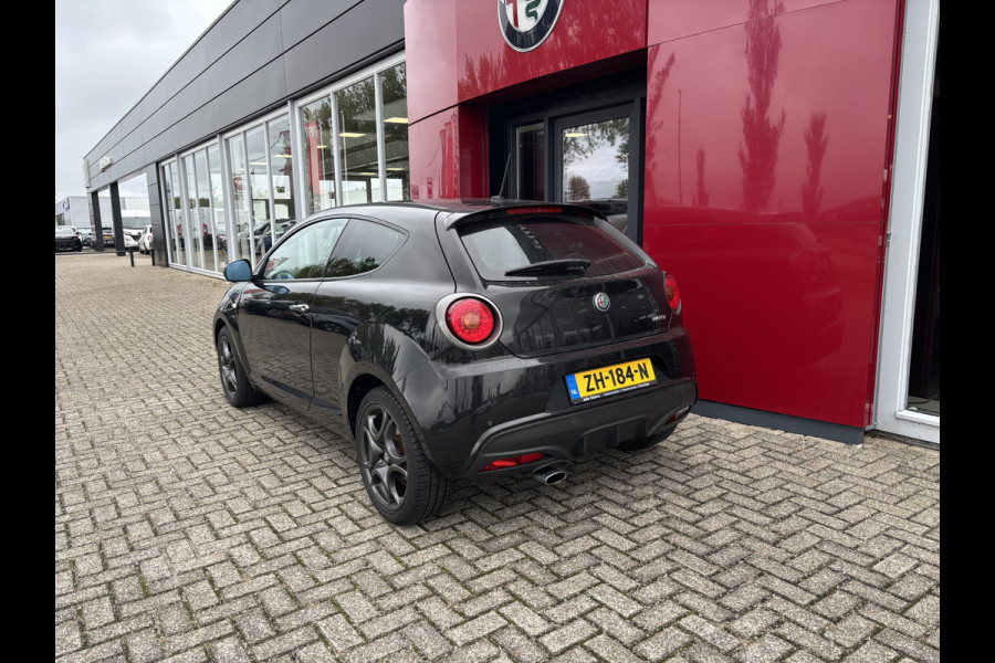 Alfa Romeo MiTo TwinAir | 17" Velgen | Navigatie | Cruise Control Let op auto niet altijd aanwezig