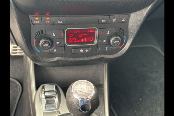 Alfa Romeo MiTo TwinAir | 17" Velgen | Navigatie | Cruise Control Let op auto niet altijd aanwezig