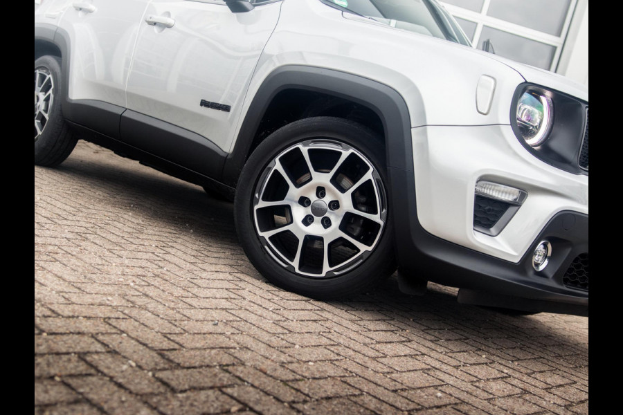 Jeep Renegade 1.3T DDCT S Automaat | Adapt. Cruise | Navi | 19" | Trekhaak | Leder | Winter Pack | Camera | BSM
