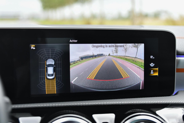 Mercedes-Benz CLA-Klasse 200 AMG Edition 1. Pano, Burm, Camera, Sfeer, CarPlay! Mercedes-Benz CLA-Klasse 200 AMG Edition 1. Pano, Burm, Camera, Sfeer, CarPlay!