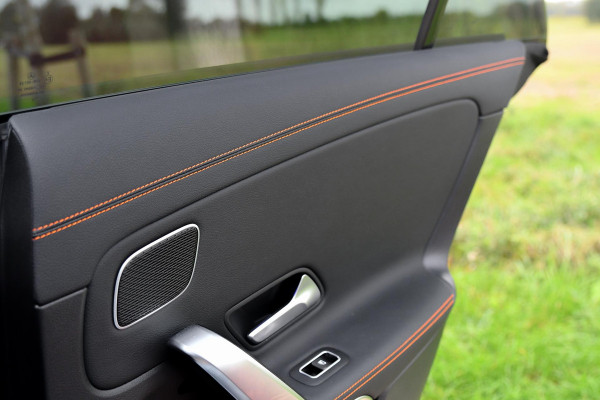 Mercedes-Benz CLA-Klasse 200 AMG Edition 1. Pano, Burm, Camera, Sfeer, CarPlay! Mercedes-Benz CLA-Klasse 200 AMG Edition 1. Pano, Burm, Camera, Sfeer, CarPlay!