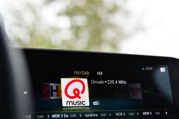 Mercedes-Benz CLA-Klasse 200 AMG Edition 1. Pano, Burm, Camera, Sfeer, CarPlay! Mercedes-Benz CLA-Klasse 200 AMG Edition 1. Pano, Burm, Camera, Sfeer, CarPlay!