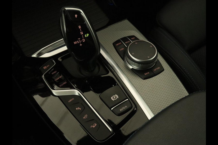 BMW X3 xDrive30e M Sport | 360 Camera | Harman/Kardon | Stoelverwarming | 20'' | Sportstoelen | Sfeerverlichting | Half leder | Navigatie | Live Cockpit | Keyless | PHEV | Plug In BMW X3 xDrive30e M Sport | 360 Camera | Harman/Kardon | Stoelverwarming | 20'' | Sportstoelen | Sfeerverlichting | Half leder | Navigatie | Live Cockpit | Keyless | PHEV | Plug In