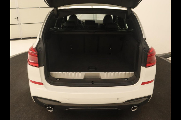 BMW X3 xDrive30e M Sport | 360 Camera | Harman/Kardon | Stoelverwarming | 20'' | Sportstoelen | Sfeerverlichting | Half leder | Navigatie | Live Cockpit | Keyless | PHEV | Plug In BMW X3 xDrive30e M Sport | 360 Camera | Harman/Kardon | Stoelverwarming | 20'' | Sportstoelen | Sfeerverlichting | Half leder | Navigatie | Live Cockpit | Keyless | PHEV | Plug In
