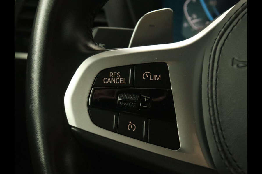 BMW X3 xDrive30e M Sport | 360 Camera | Harman/Kardon | Stoelverwarming | 20'' | Sportstoelen | Sfeerverlichting | Half leder | Navigatie | Live Cockpit | Keyless | PHEV | Plug In BMW X3 xDrive30e M Sport | 360 Camera | Harman/Kardon | Stoelverwarming | 20'' | Sportstoelen | Sfeerverlichting | Half leder | Navigatie | Live Cockpit | Keyless | PHEV | Plug In
