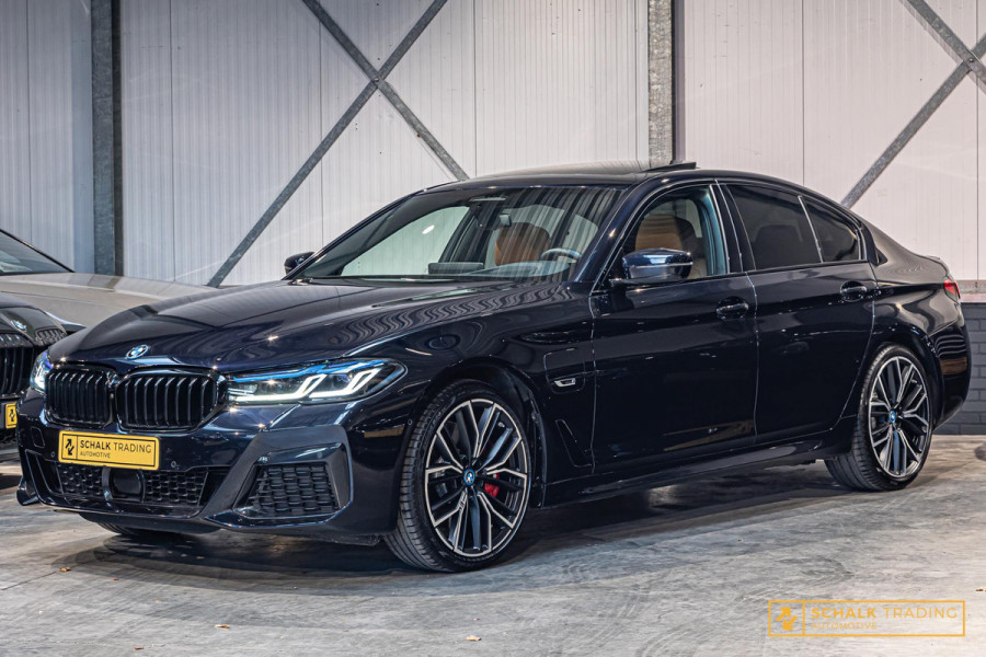 BMW 5 Serie 545e xDrive|M-sport|Pano|H&K|Laser|Full options
