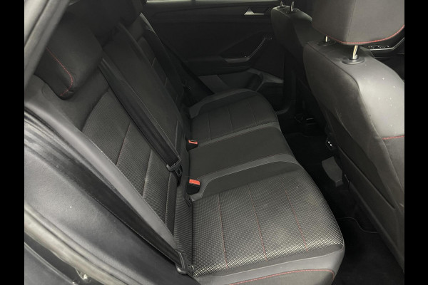 Volkswagen T-Roc 1.5 TSI Business R Carplay | IQ | Virtual