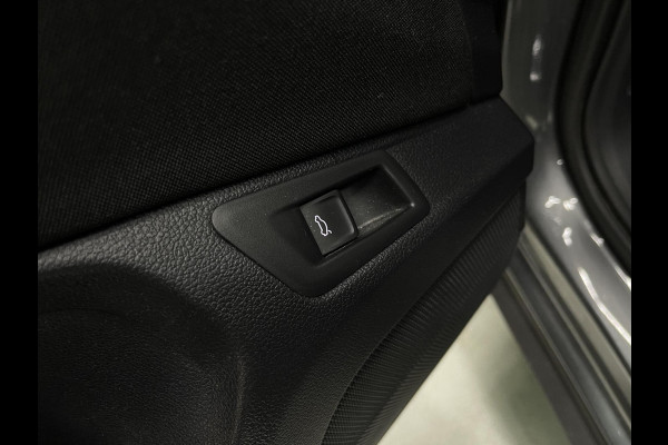 Volkswagen T-Roc 1.5 TSI Business R Carplay | IQ | Virtual