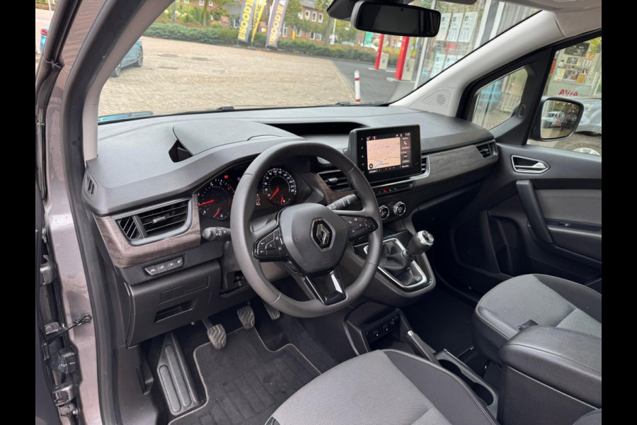 Renault Kangoo TCe 130 Techno Navi / LM velgen / Clima / Camera / P-Sensoren / Stoelverwarming / Keyless Renault Kangoo TCe 130 Techno Navi / LM velgen / Clima / Camera / P-Sensoren / Stoelverwarming / Keyless