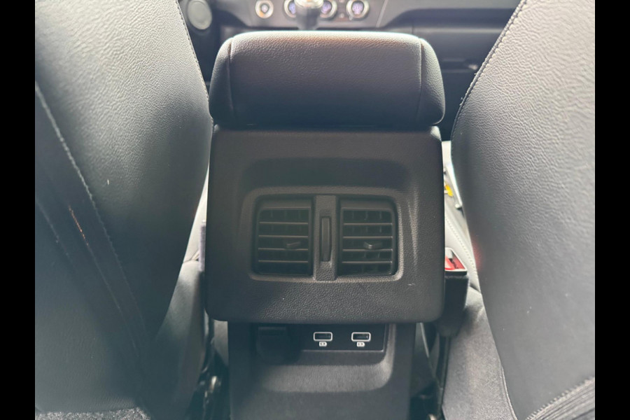 Renault Kangoo TCe 130 Techno Navi / LM velgen / Clima / Camera / P-Sensoren / Stoelverwarming / Keyless Renault Kangoo TCe 130 Techno Navi / LM velgen / Clima / Camera / P-Sensoren / Stoelverwarming / Keyless