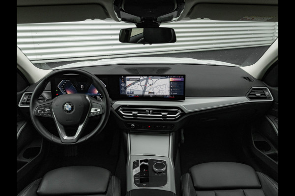 BMW 3-serie 320d - Sportstoelen - Trekhaak - 1-Hand - Navigatie - Bluetooth