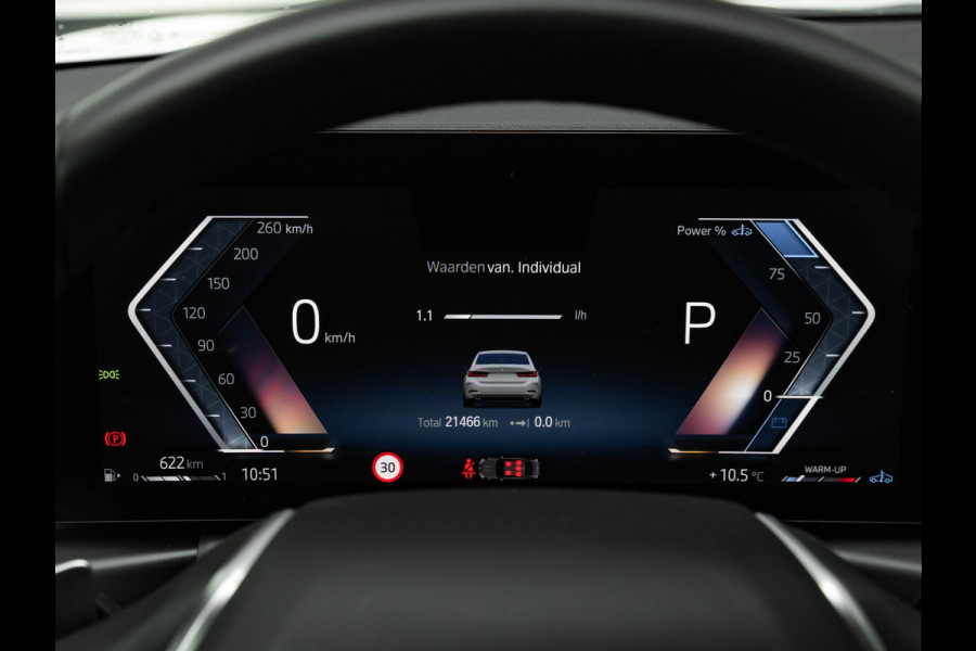 BMW 3-serie 320d - Sportstoelen - Trekhaak - 1-Hand - Navigatie - Bluetooth