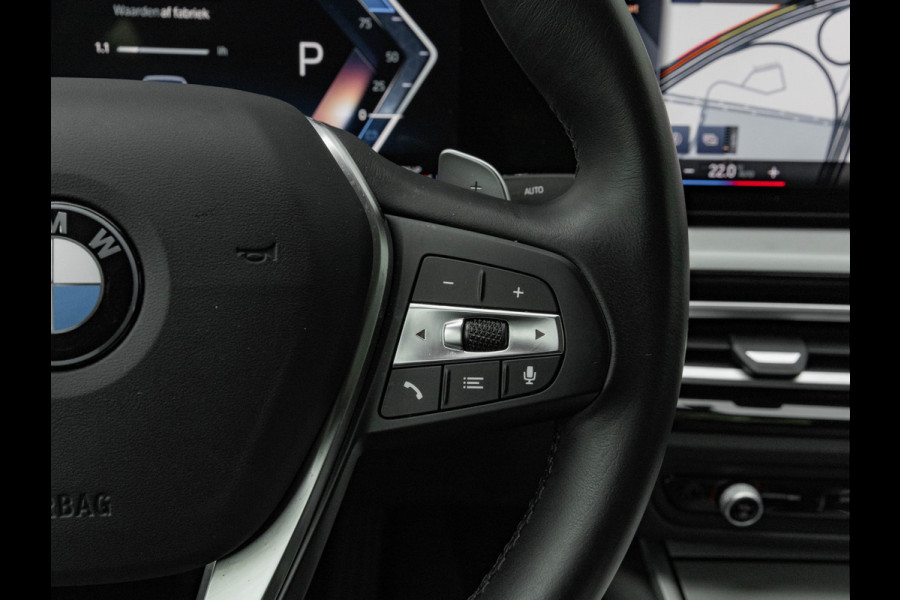 BMW 3-serie 320d - Sportstoelen - Trekhaak - 1-Hand - Navigatie - Bluetooth