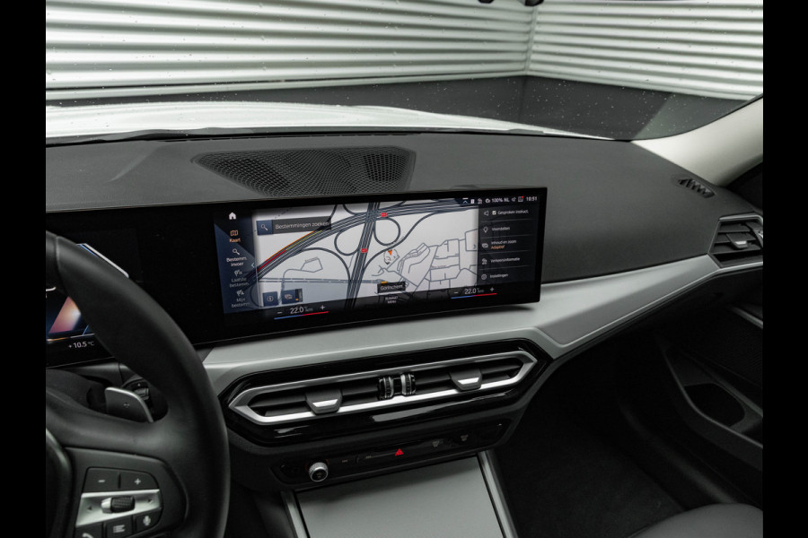 BMW 3-serie 320d - Sportstoelen - Trekhaak - 1-Hand - Navigatie - Bluetooth