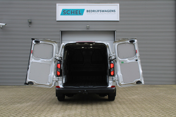 Ford Transit Custom 320 2.0 TDCI L2H1 Trend 136pk - Carplay - Android - Camera - LED koplampen - Airbag bijrijder - 70l tank - Rijklaar Ford Transit Custom 320 2.0 TDCI L2H1 Trend 136pk - Carplay - Android - Camera - LED koplampen - Airbag bijrijder - 70l tank - Rijklaar