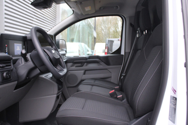 Ford Transit Custom 320 2.0 TDCI L2H1 Trend 136pk - Carplay - Android - Camera - LED koplampen - Airbag bijrijder - 70l tank - Rijklaar