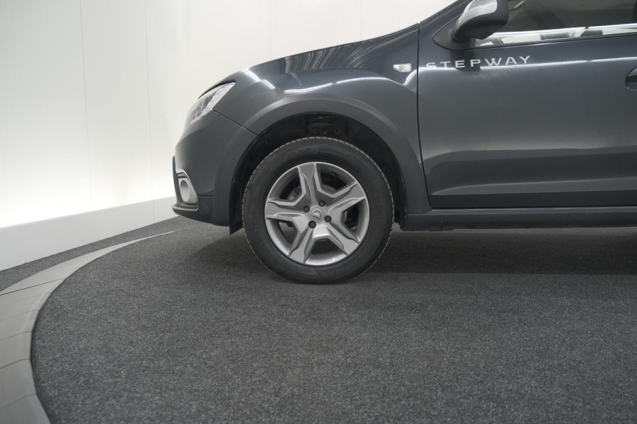 Dacia Sandero TCe 90 SL Stepway Automaat | Trekhaak | Camera | Navigatie