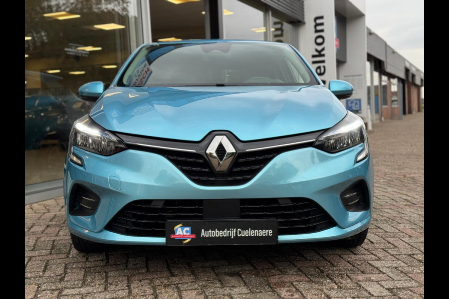 Renault Clio 1.6 E-Tech Hybrid 140 Zen LM velgen / Navi / P-sensoren / 1e eigenaar Renault Clio 1.6 E-Tech Hybrid 140 Zen LM velgen / Navi / P-sensoren / 1e eigenaar