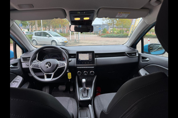 Renault Clio 1.6 E-Tech Hybrid 140 Zen LM velgen / Navi / P-sensoren / 1e eigenaar Renault Clio 1.6 E-Tech Hybrid 140 Zen LM velgen / Navi / P-sensoren / 1e eigenaar
