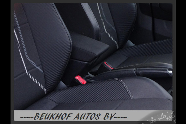 Volkswagen Polo 1.0 TSI Business Virtual Dash Camera Leder Volkswagen Polo 1.0 TSI Business Virtual Dash Camera Leder